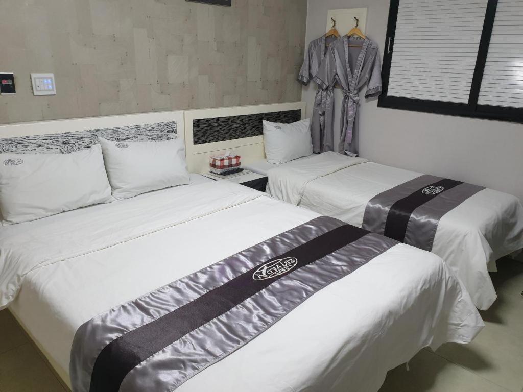 Novalus Tourist Hotel Сеул Экстерьер фото
