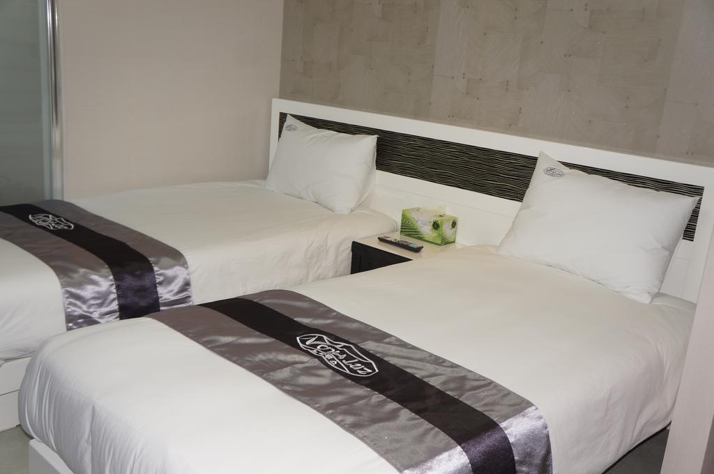 Novalus Tourist Hotel Сеул Экстерьер фото
